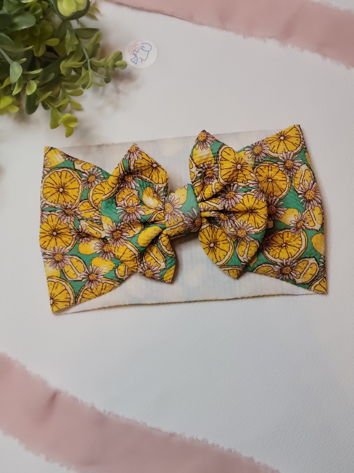 Lemon-ade - Bow