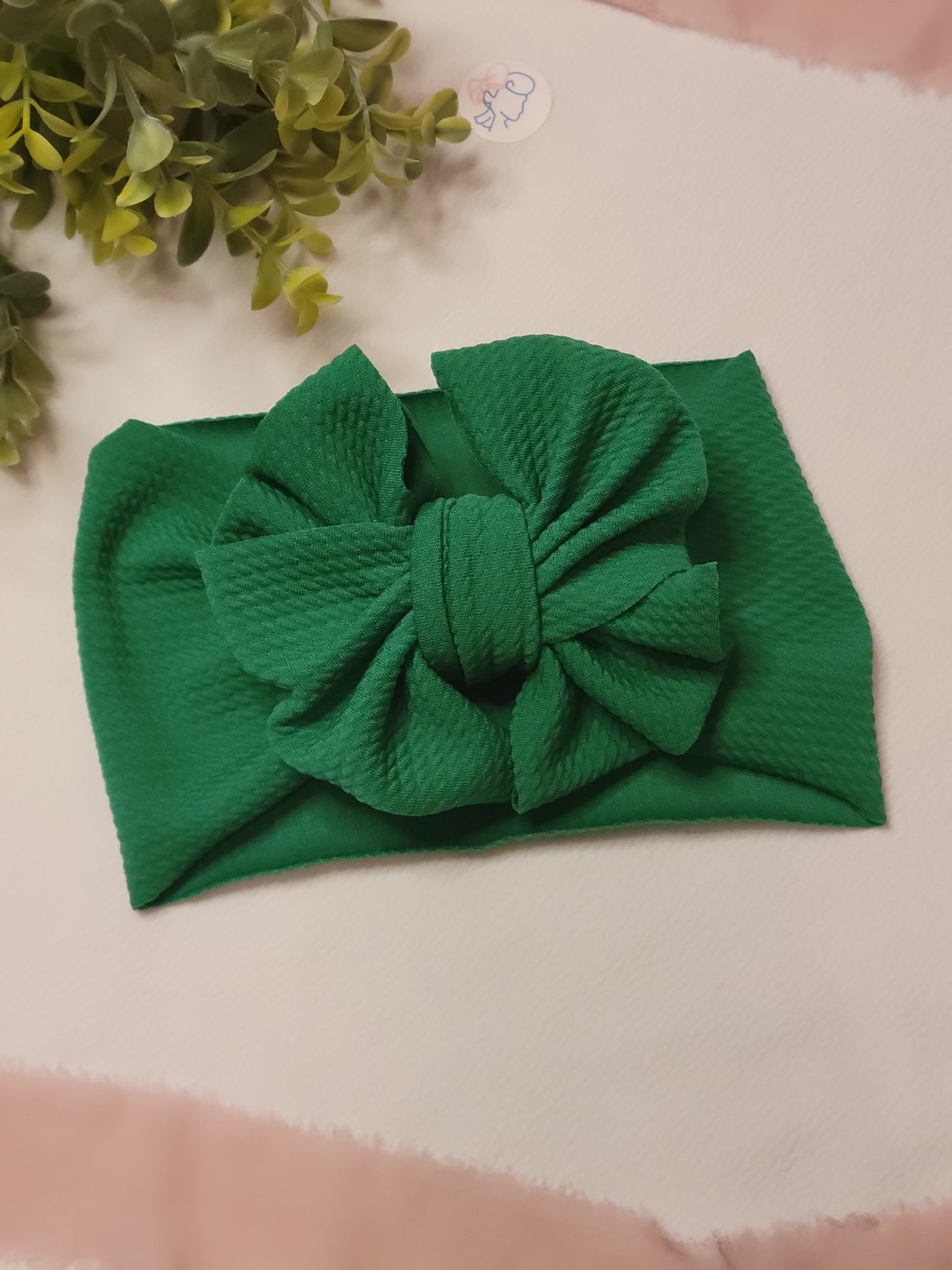 Emerald- Messy Bow