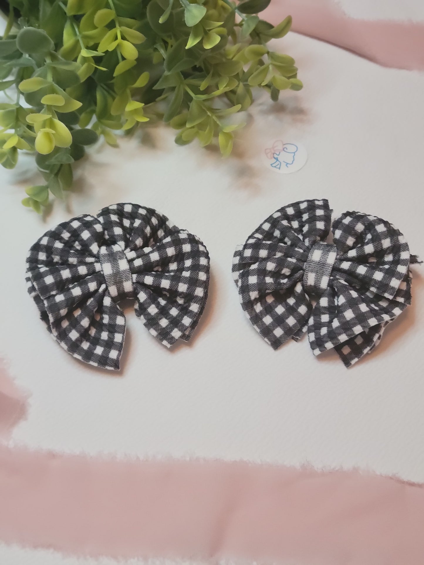 Black Gingham -PomPom Piggies