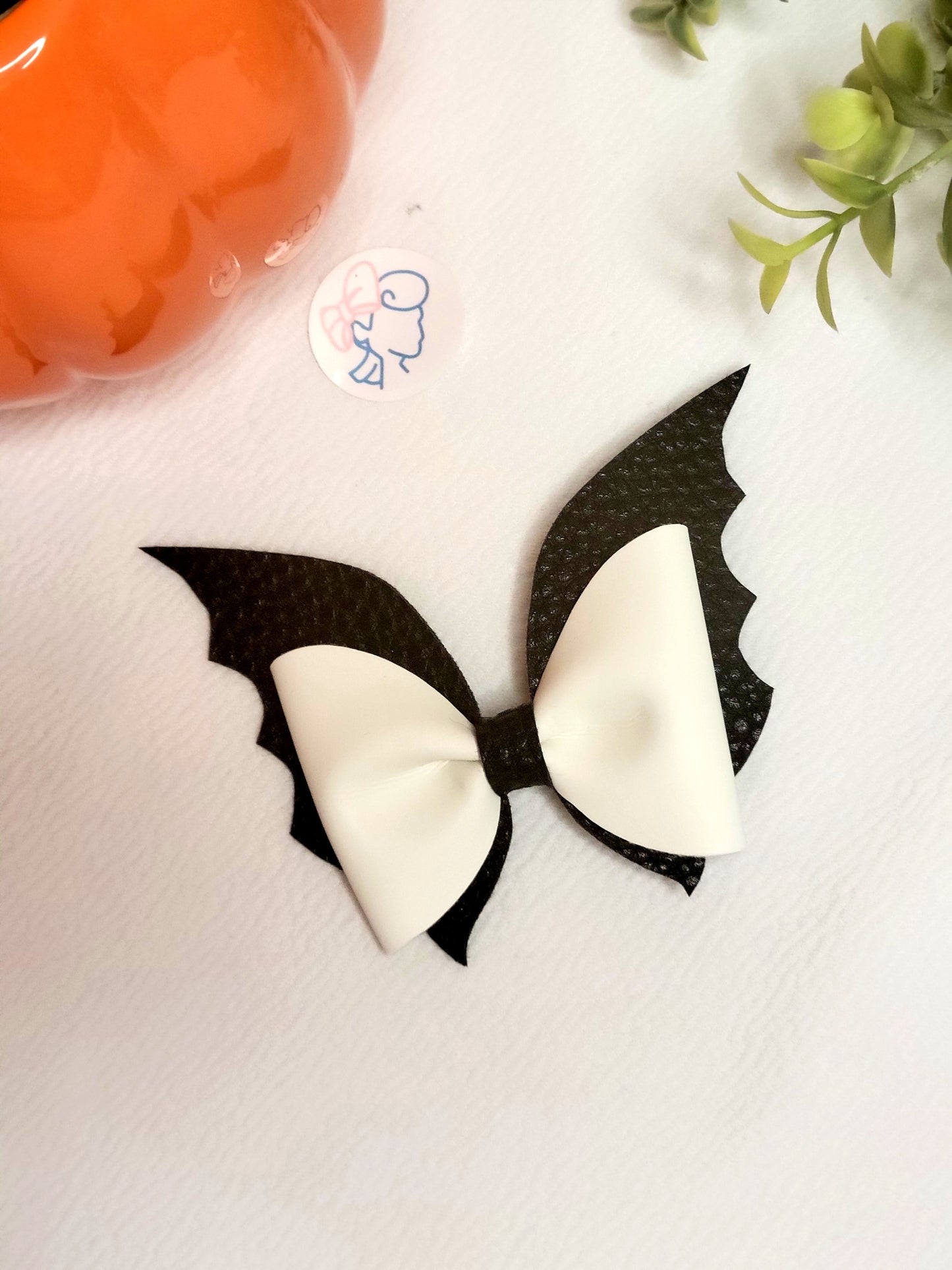 Batwing-White